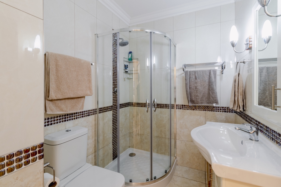 3 Bedroom Property for Sale in Big Bay Western Cape